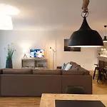 Apartment Overlooking The Scheveningen Harbor