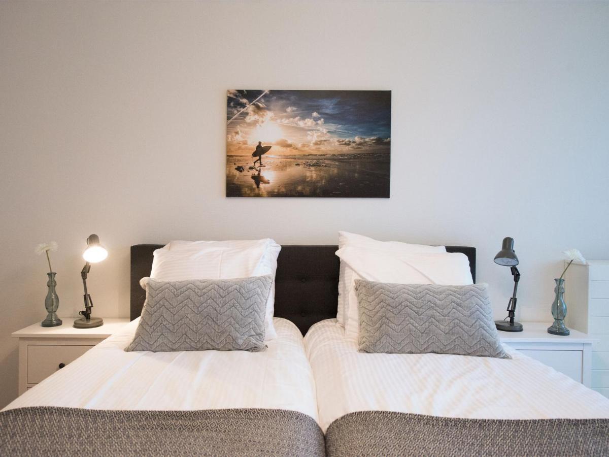 Overlooking The Scheveningen Harbor Apartment